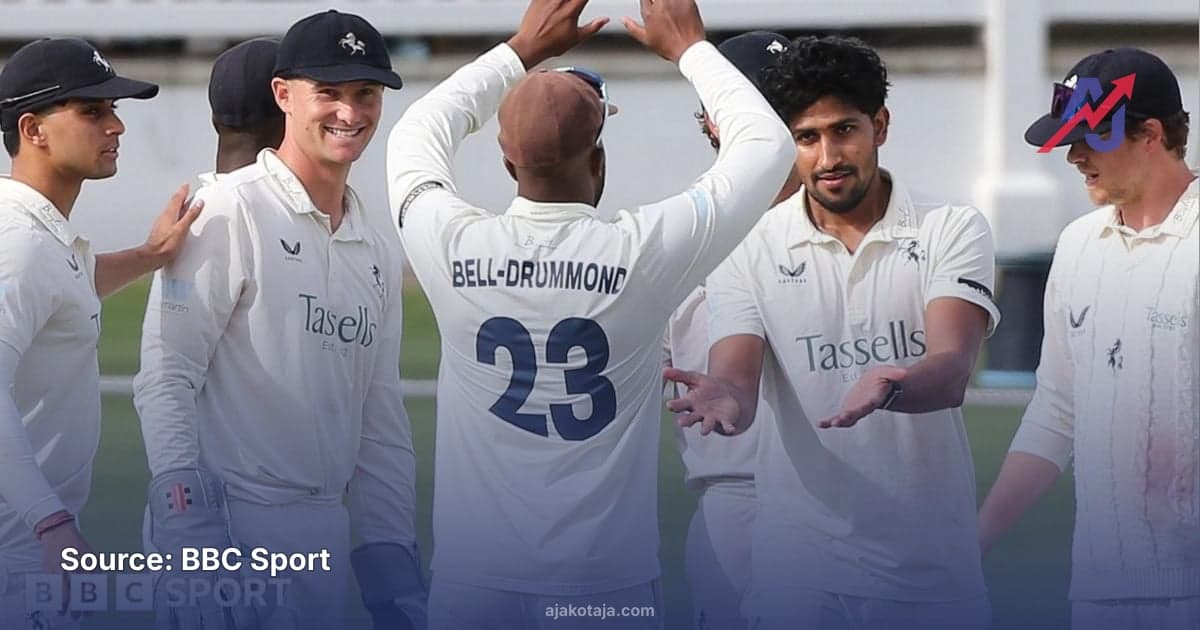 Kent gains early advantage against Gloucestershire in Championship promotion bid
