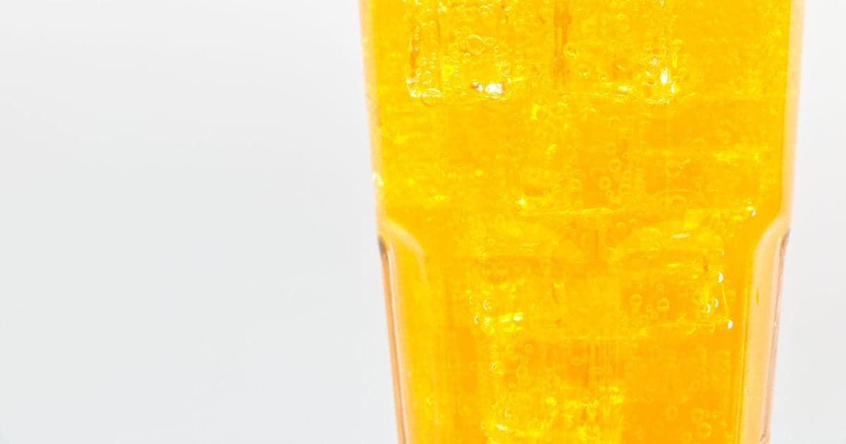 Illustrative stock photo for: Diet drinks as effective as water for weight loss, 104-week study finds
